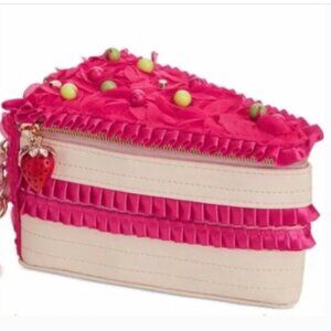 NWT Betsey Johnson LETS EAT CAKE WRISTLET-COLLECTIBLE